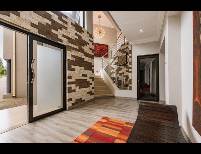 4 BEDROOM HOUSE FOR SALE IN THREE RIVERS EAST